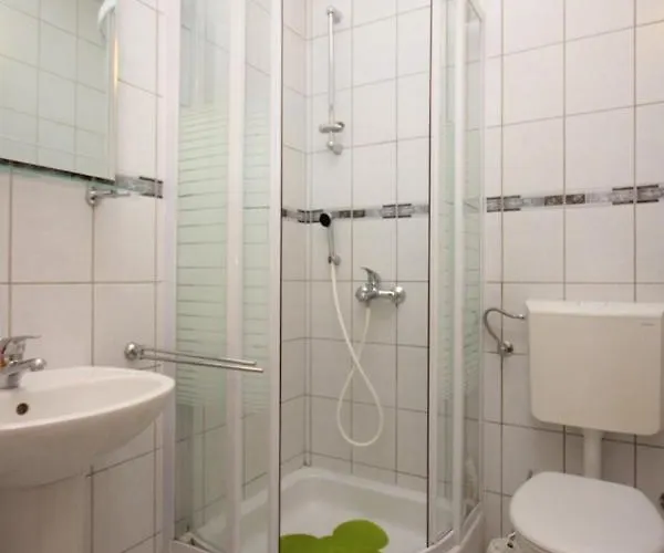 公寓 With A Parking Space Mlini, Dubrovnik - 8542 米利尼